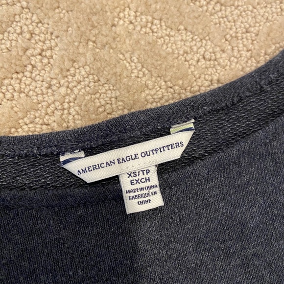 American Eagle Bell Sleeve Embroidered Crewneck XS - Picture 5 of 16